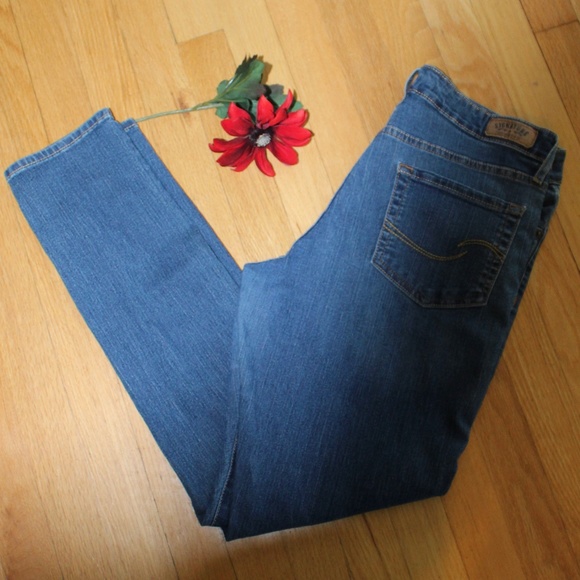 Levis Signature Skinny Jeans Size 8 - Picture 2 of 4